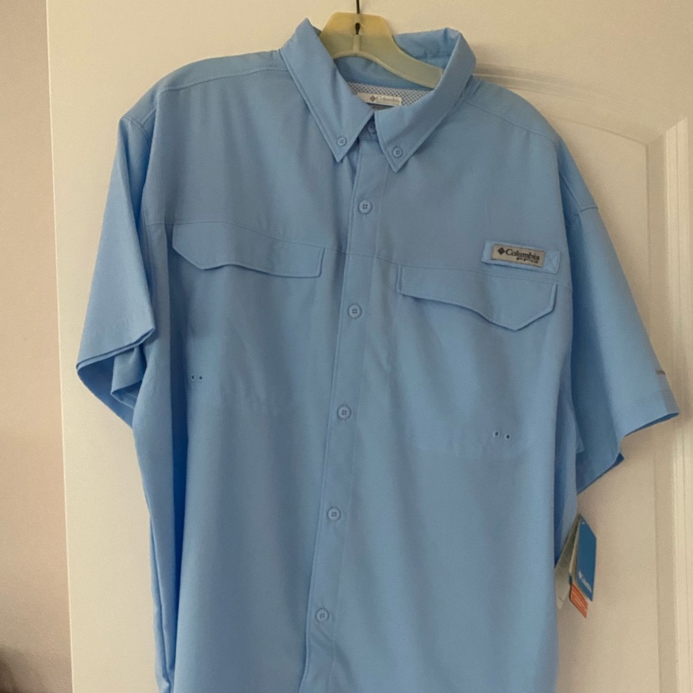 Men’s Button Down NWT